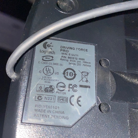Logitech Driving Force Pro Steering Wheel Pc (Pedal cord does not work) - Picture 6 of 9